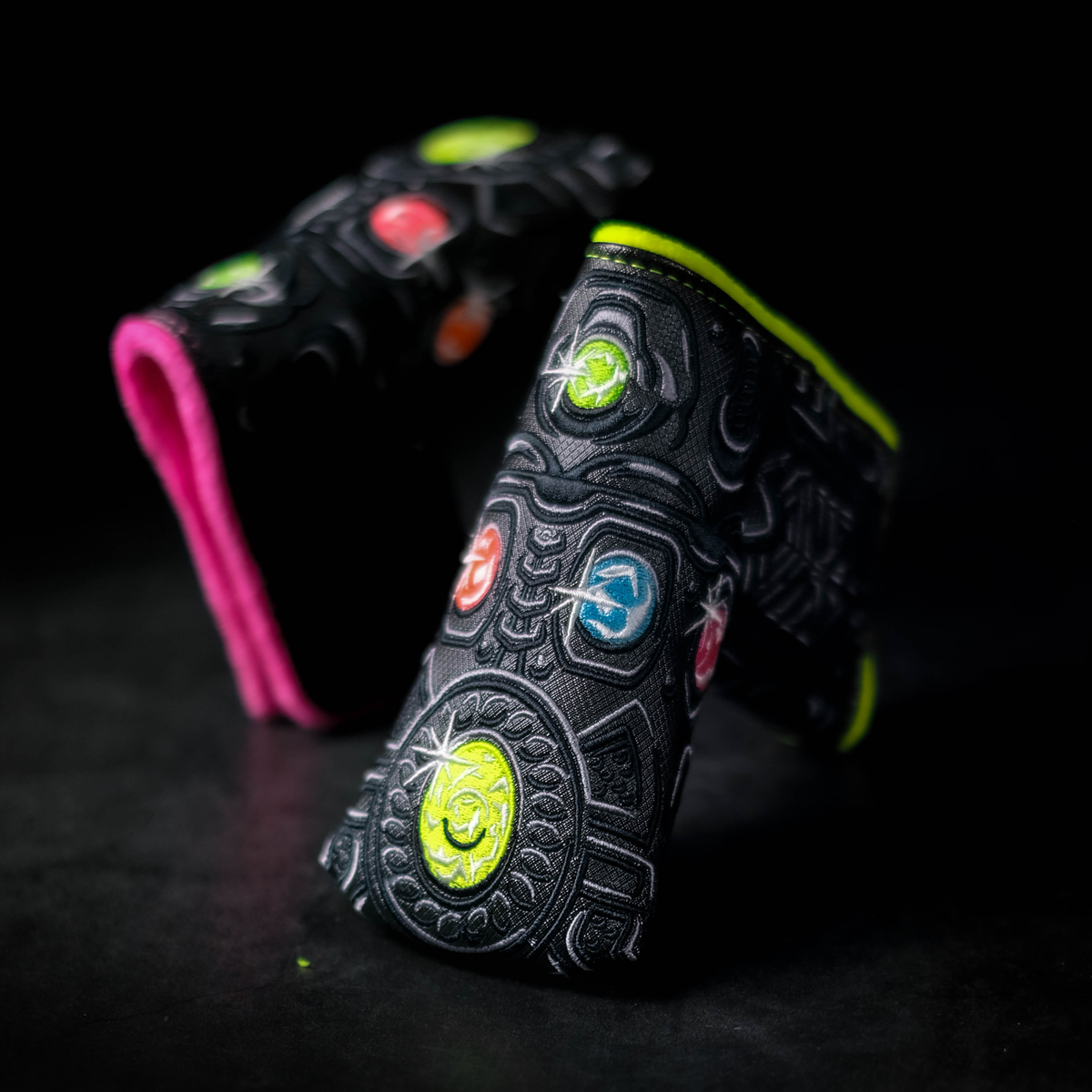 Hatch Golf Co Neon Infinity Gauntlet Blade Cover