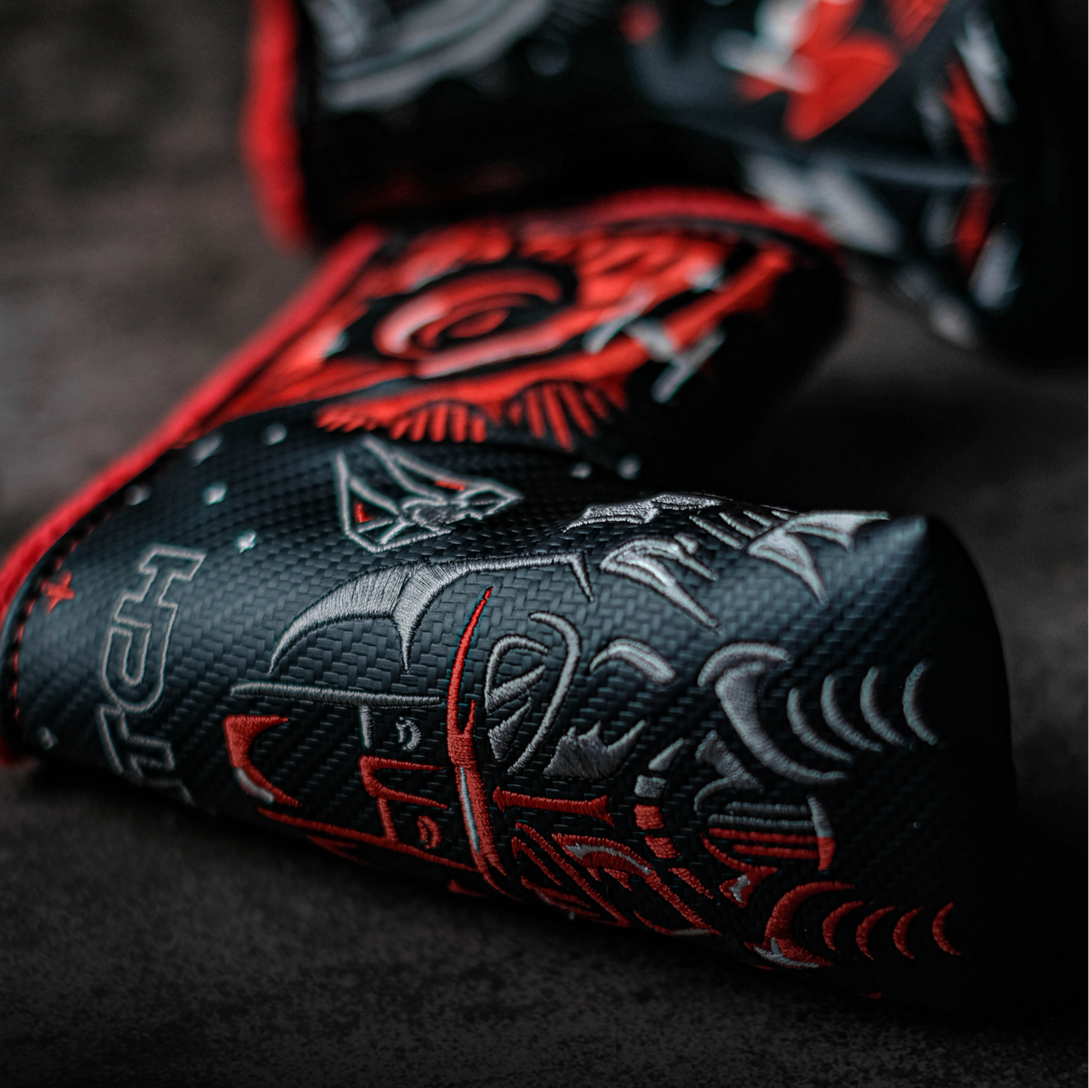 Hatch Golf Co Darkside Pilot Blade Cover